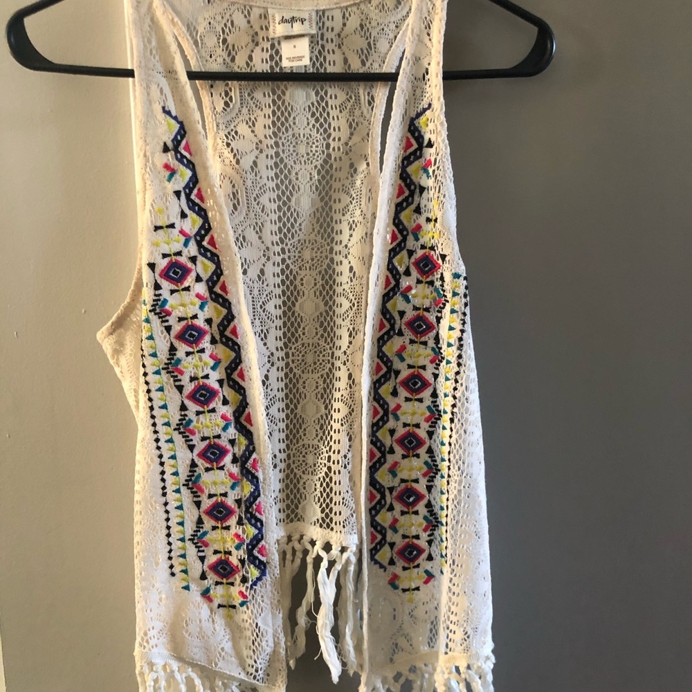 Day Trip Vest with Fringe Bottom